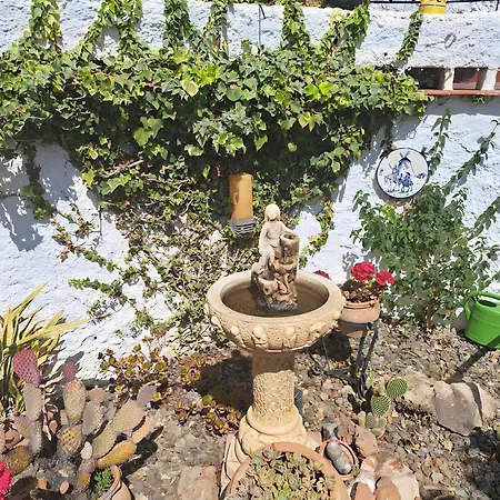 Capistrano Village, Casa Halo