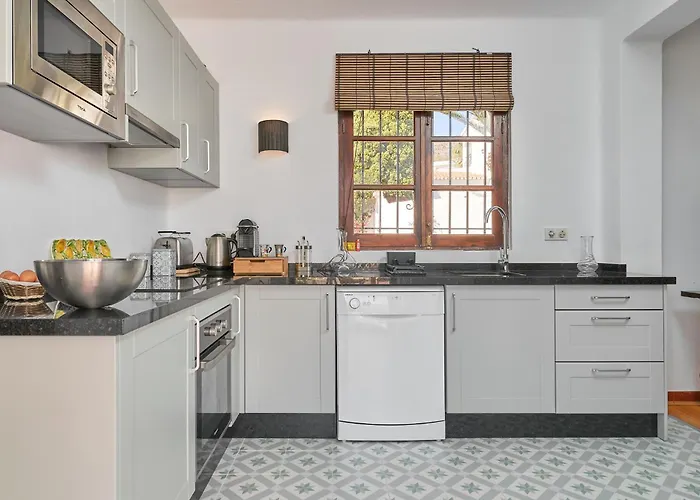 Capistrano Village, Casa Halo Villa